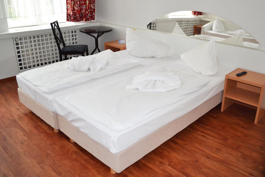 Hotel - Pension Haubach Berlino